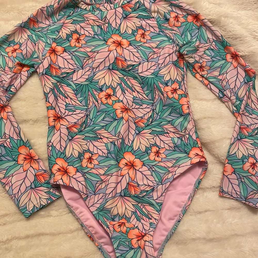 Cat & Jack long sleeve Swimsuit Girls